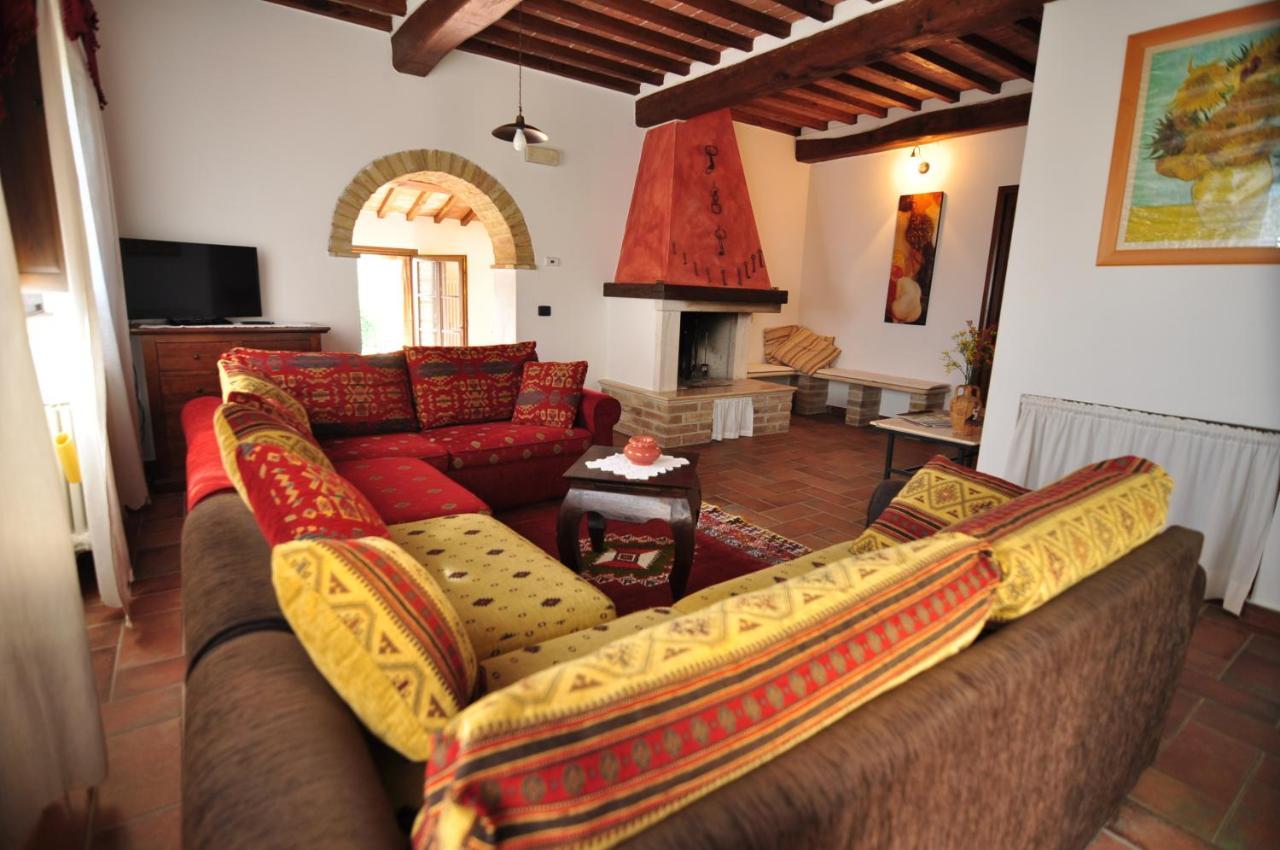Agriturismo Podere Sertofano Barberino Val d'Elsa ภายนอก รูปภาพ